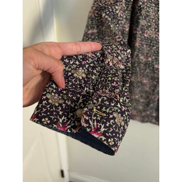 Talbots Top Women's 12 Petite Button Up Shirt Flowers Rolled Tabs Long Sleeves - Picture 4 of 9